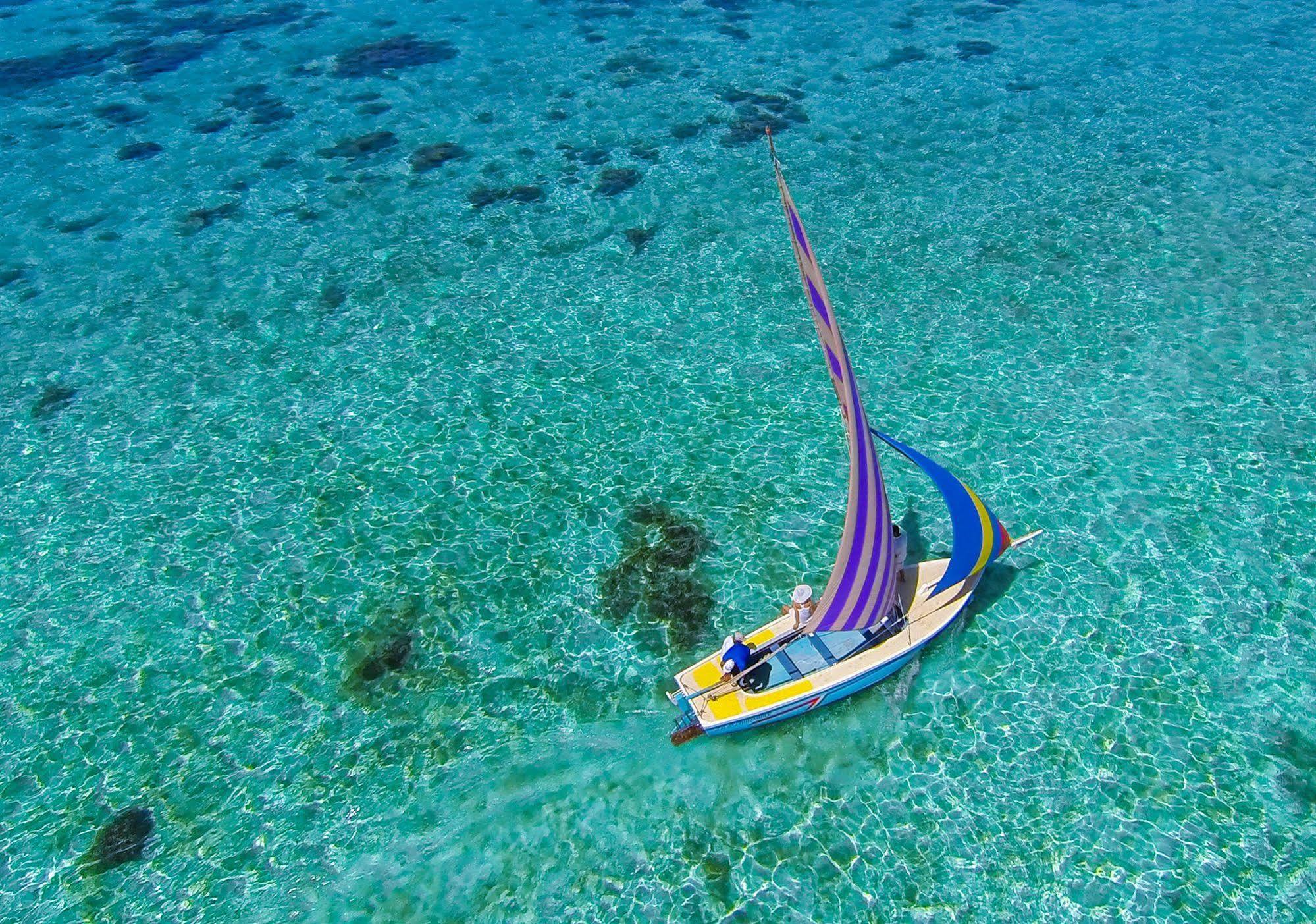 Astroea Beach Hotel (Adults Only) Blue Bay Luaran gambar